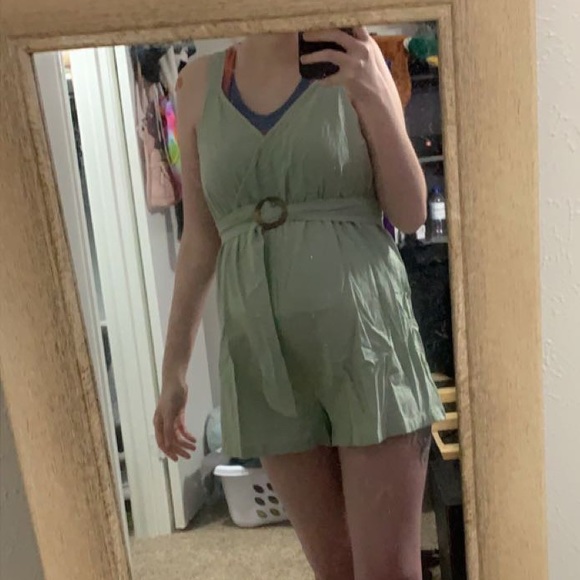 Sage green maternity romper - Picture 2 of 2